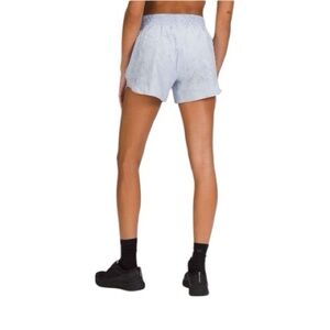 Lululemon Hotty Hot High-Rise Lined Short 4"